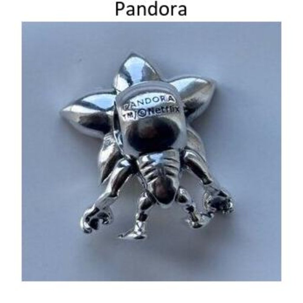 Authentic Stranger Things Moveable Demogorgon Pan… - image 4